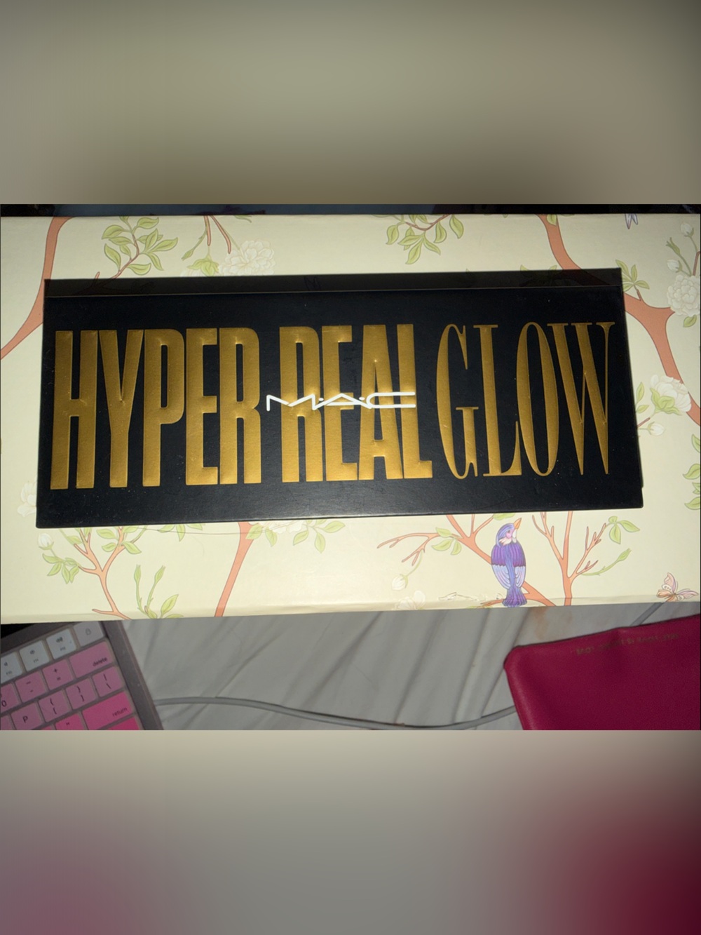 MAC Cosmetics contour/ 'Hyper Real Glow' amazing product !Nveused highlite :)